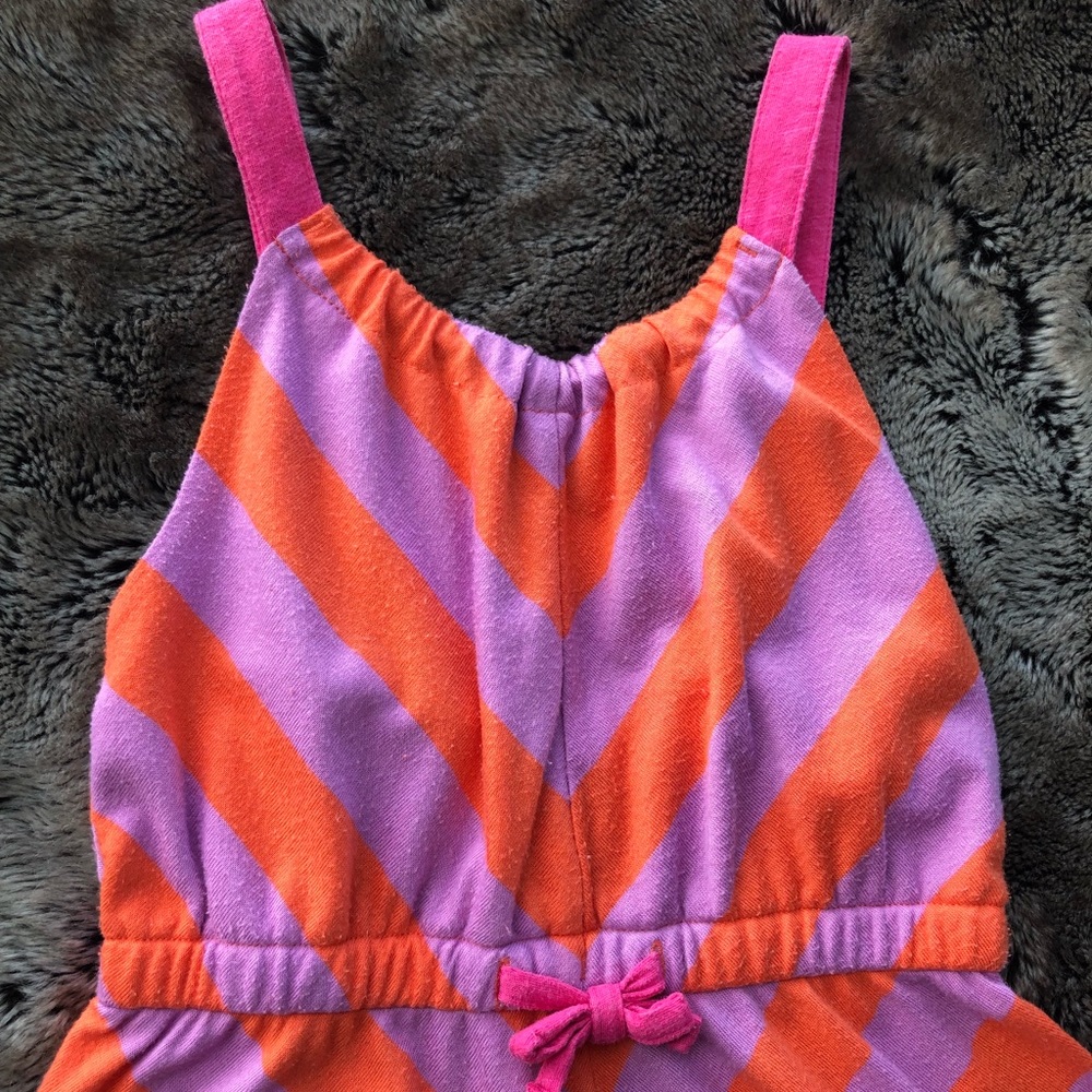 Girl’s long dress size 6